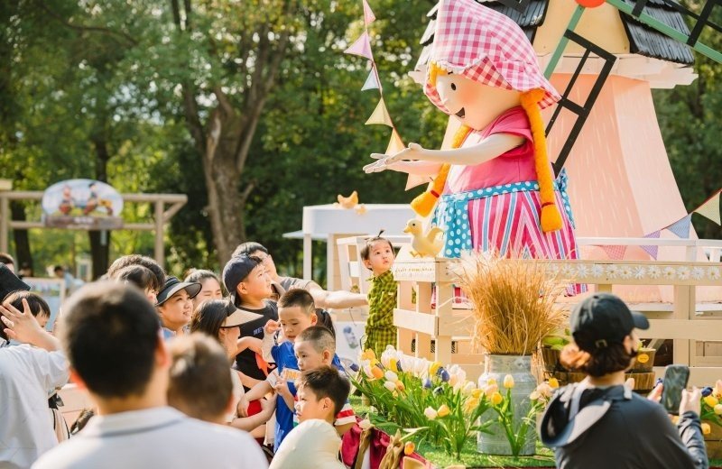 Fien & Teun openen tweede themapark in China: nieuwe bestemming in  Chengdu